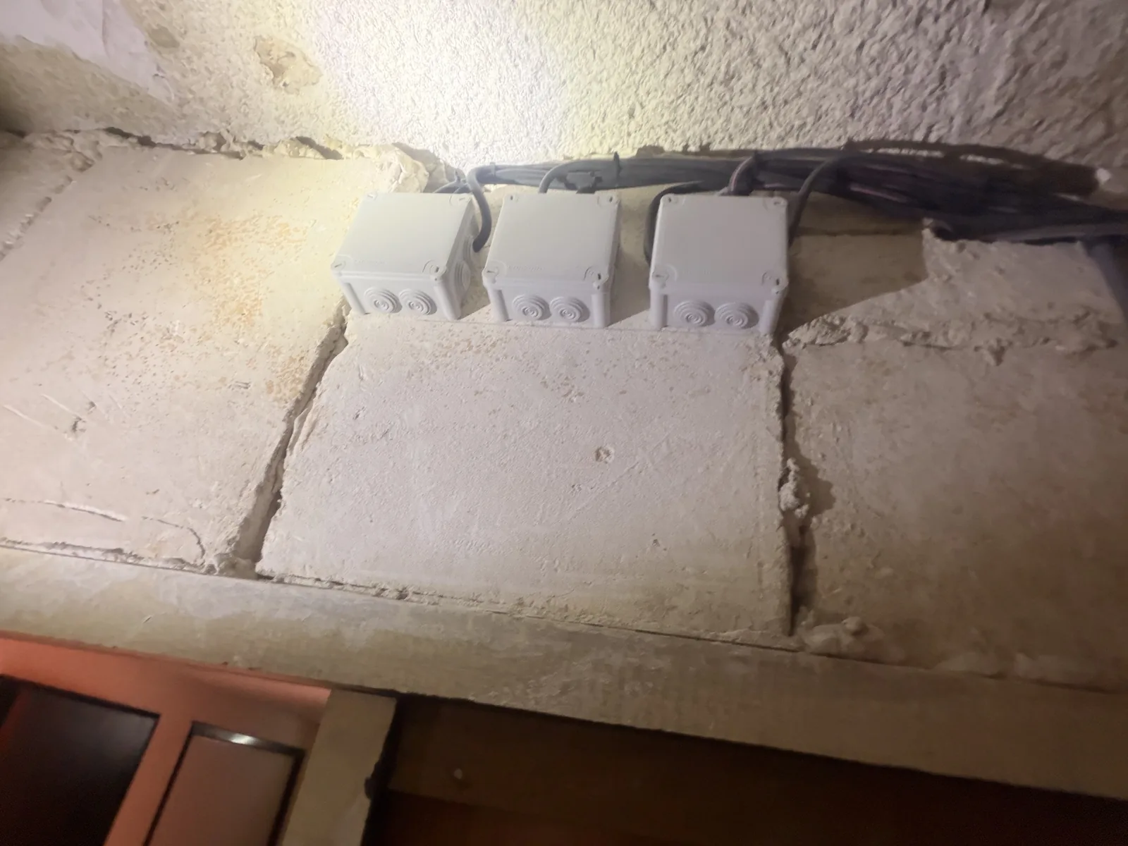 Boîtes de dérivation et câblage électrique